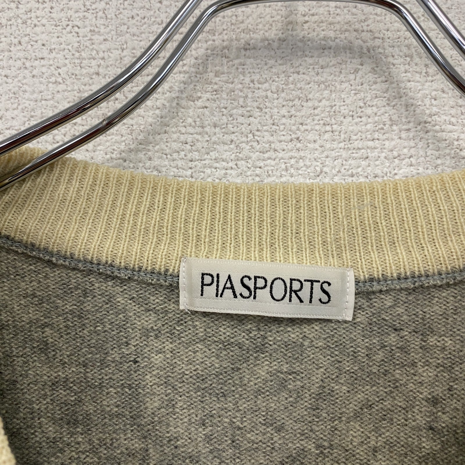PIASPORT　ピアスポーツ　ウールニットセーター　アニマルニット　北極グマ　マルチカラー　灰色　グレー　　古着