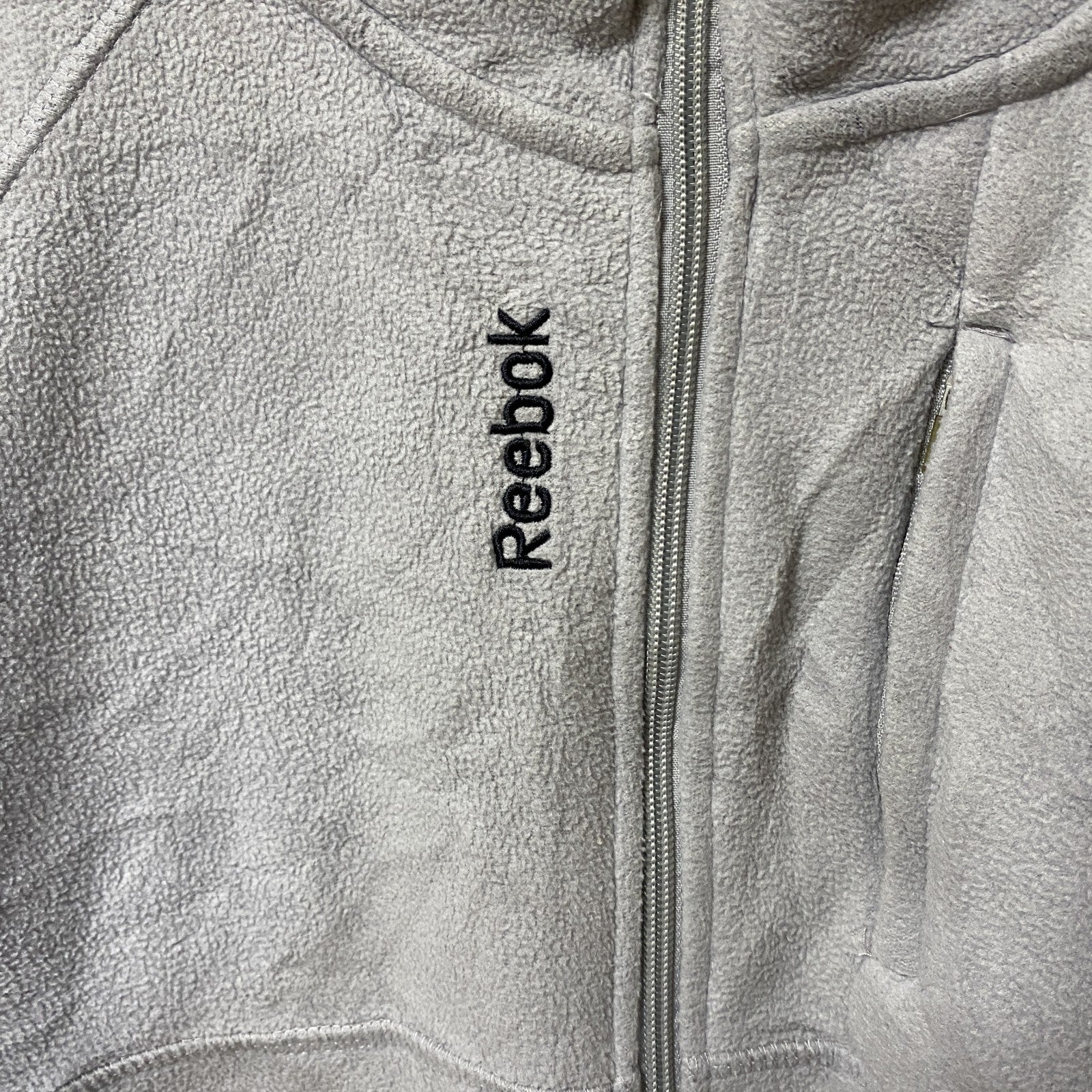 Reebok リーボック　長袖フリースジャケット　ワンポイントロゴ刺繍アウター　ハイネック　ホワイト　Sサイズ　古着