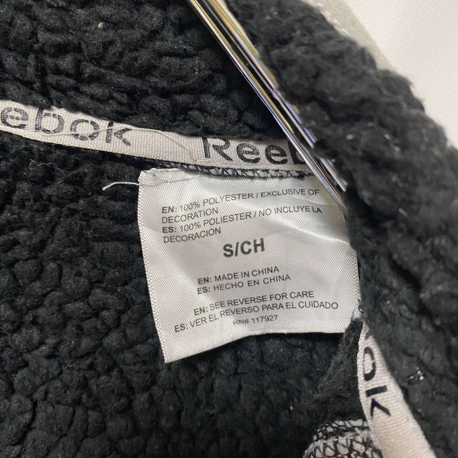 Reebok リーボック　長袖フリースジャケット　ワンポイントロゴ刺繍アウター　ハイネック　ホワイト　Sサイズ　古着