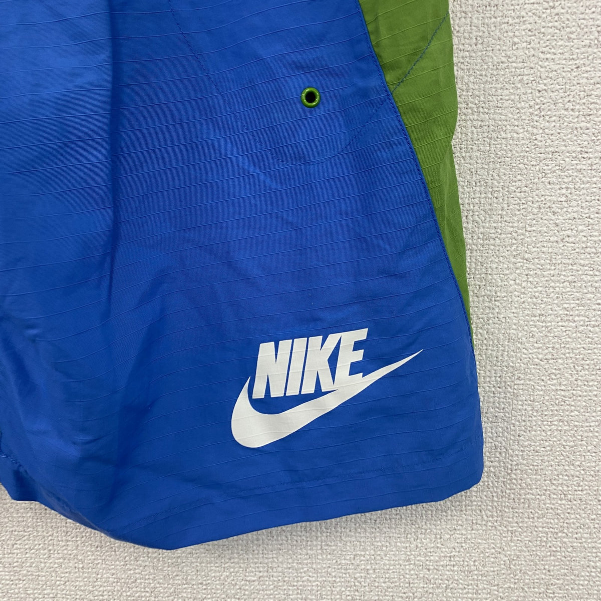 00s　NIKE　ナイキ　ナイロンハーフパンツ/ショートパンツ　サーフパンツ　スウッシュ　ヴィンテージ　ブルー　Lサイズ　古着