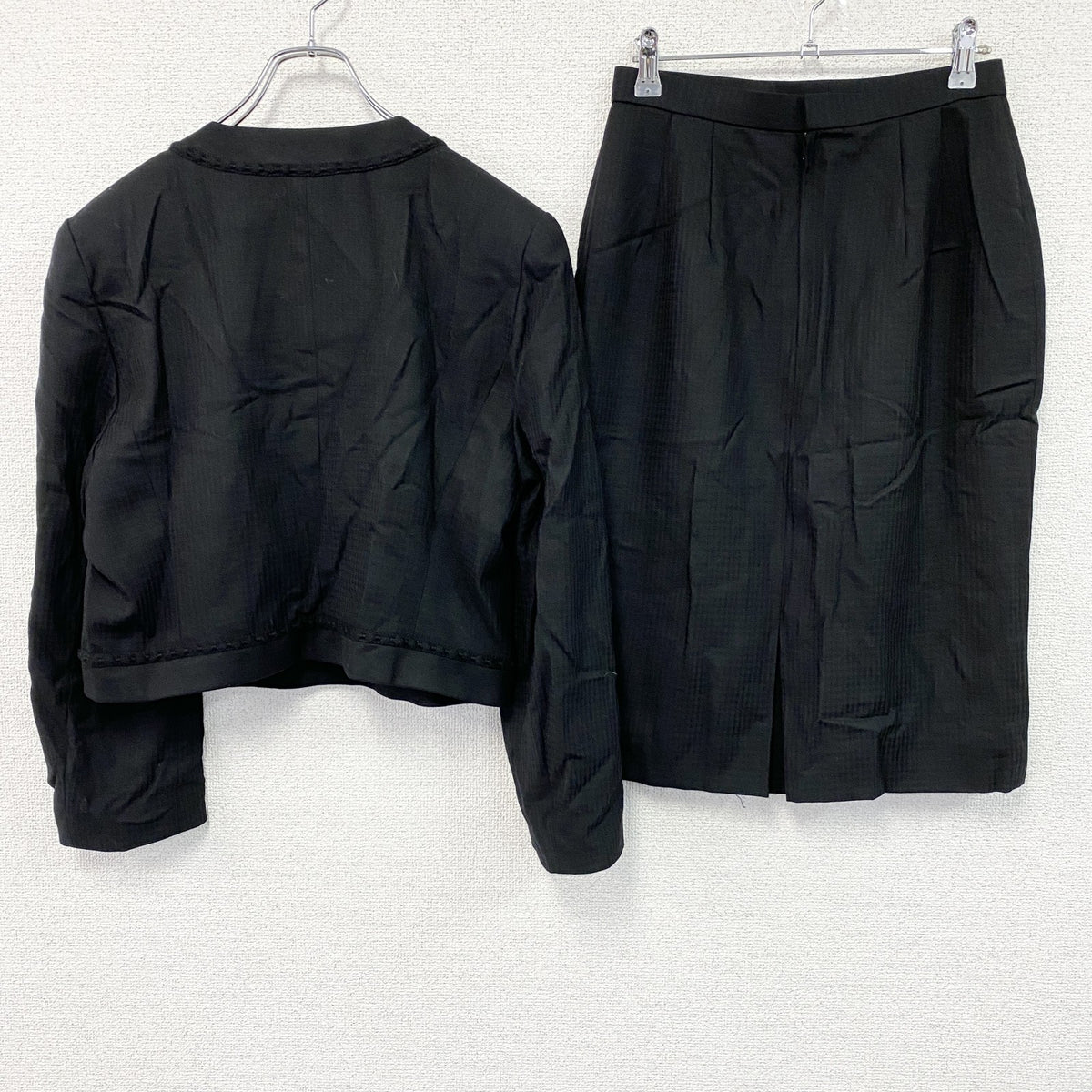 pierre cardin　ピエールカルダン　セットアップ　ノーカラージャケット　スカート　黒　ブラック　13サイズ　古着