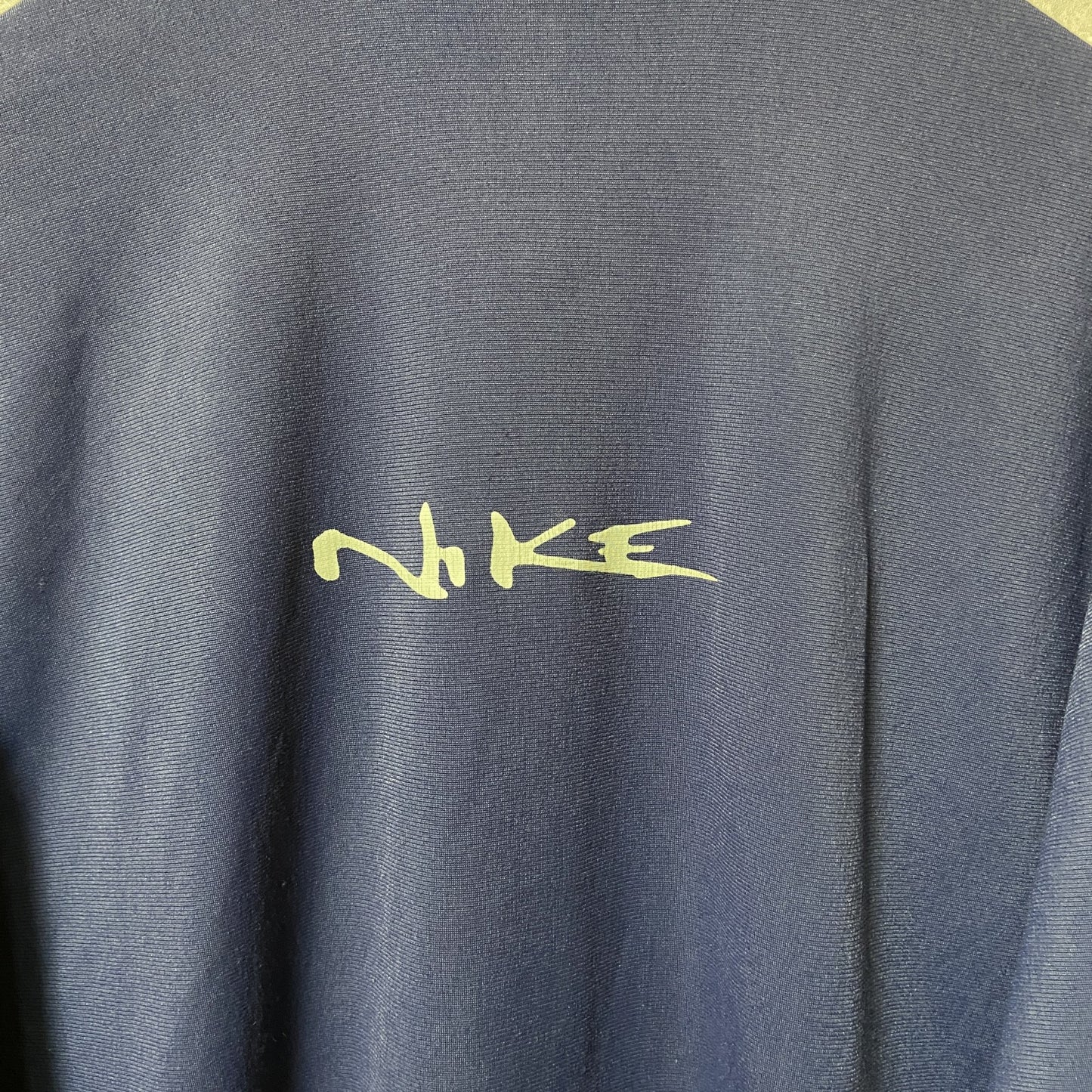 古着　used　NIKE ナイキ　長袖トラックジャージ　ジップアップジャケット　ネイビー　ハイネック　秋冬服　Sサイズ