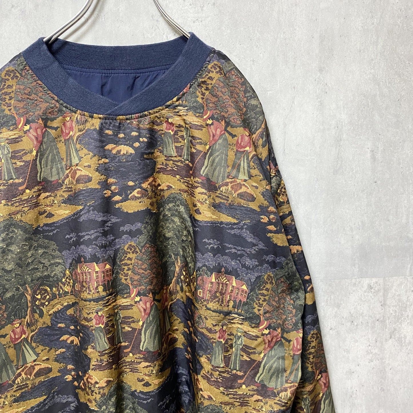 古着 used　長袖総柄ナイロンプルオーバー　デザインブルゾン　ゴルフ　レトロ　ヴィンテージ　派手柄　個性的　秋冬服