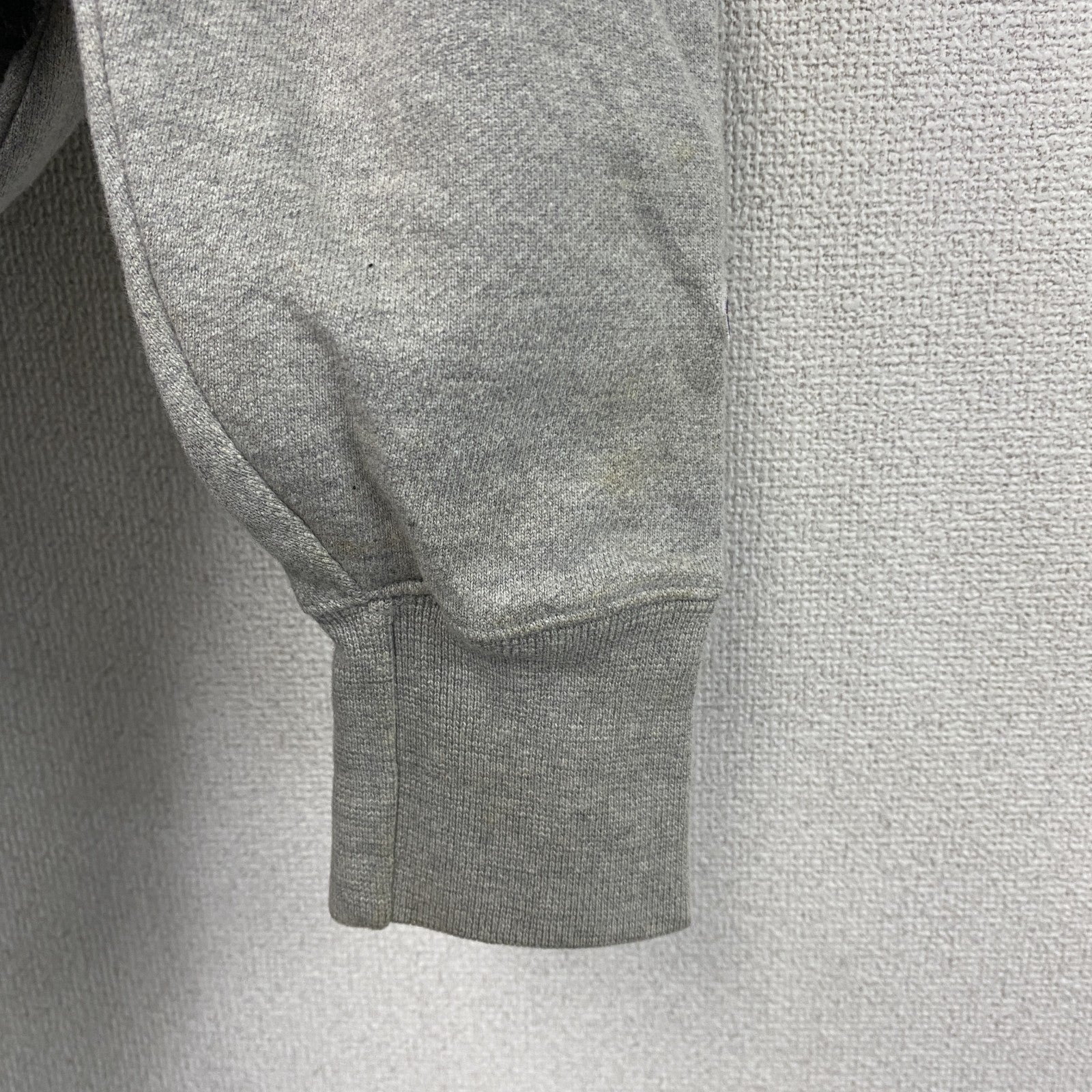 Champion　チャンピオン　リバースウィーブ　スウェット/トレーナー　ビッグシルエット　現行　刺繍ロゴ　灰色　グレー　2XLサイズ　古着