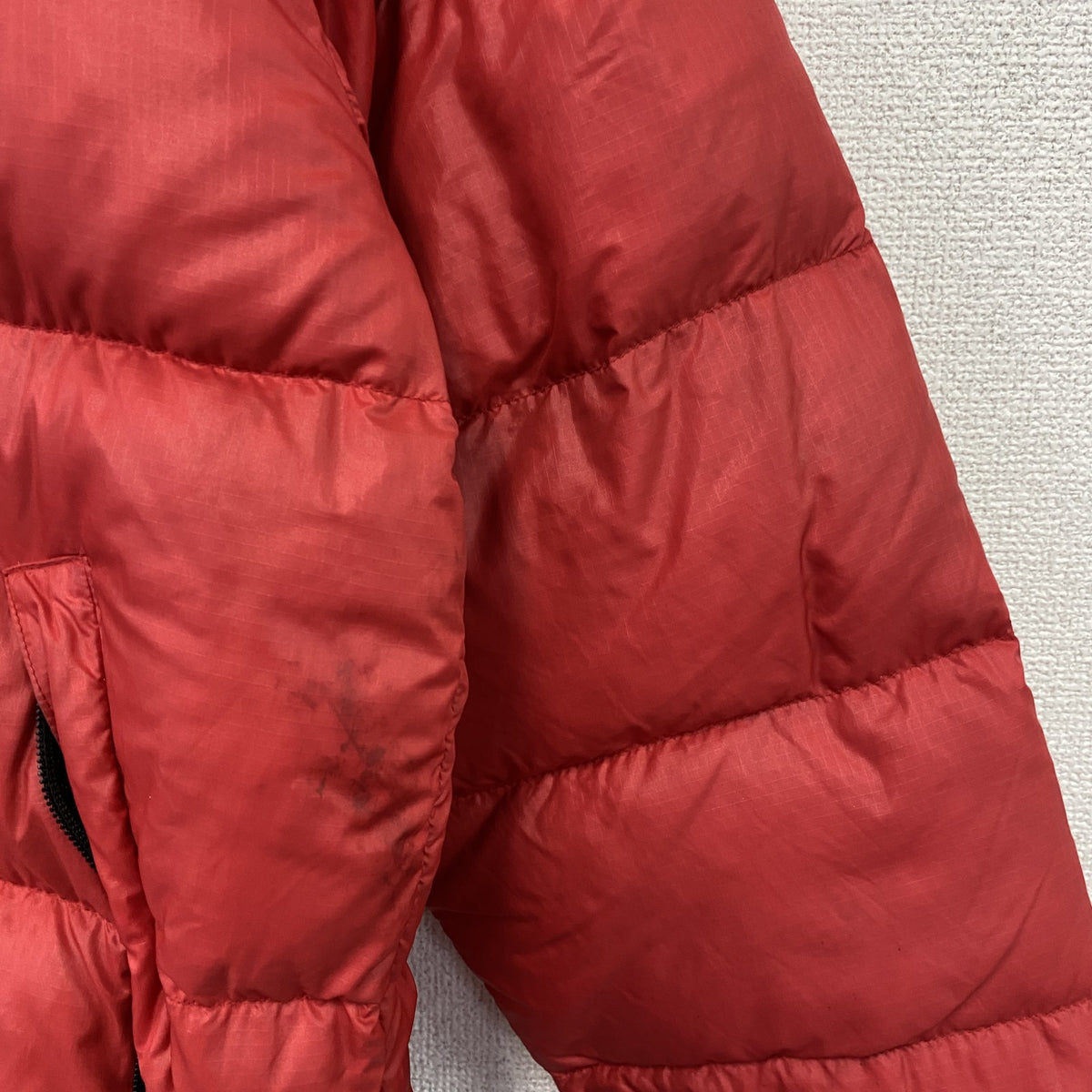 90s～00s　THE NORTH FACE　ザ・ノースフェイス　ヌプシ　ダウンジャケット　赤　レッド　Mサイズ　古着