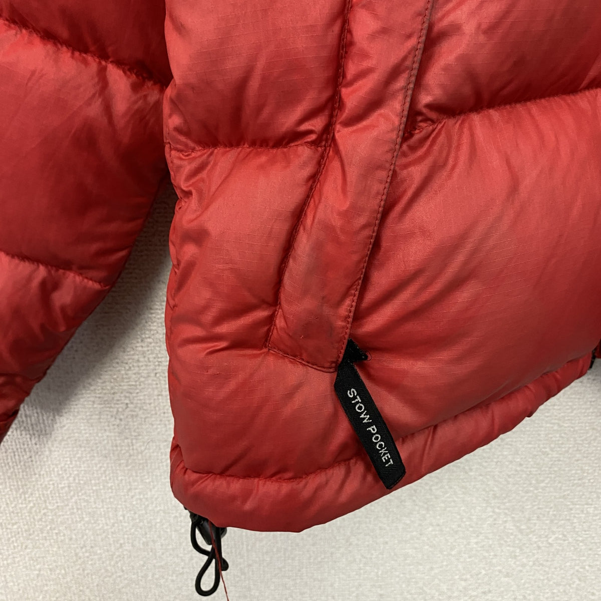 90s～00s　THE NORTH FACE　ザ・ノースフェイス　ヌプシ　ダウンジャケット　赤　レッド　Mサイズ　古着