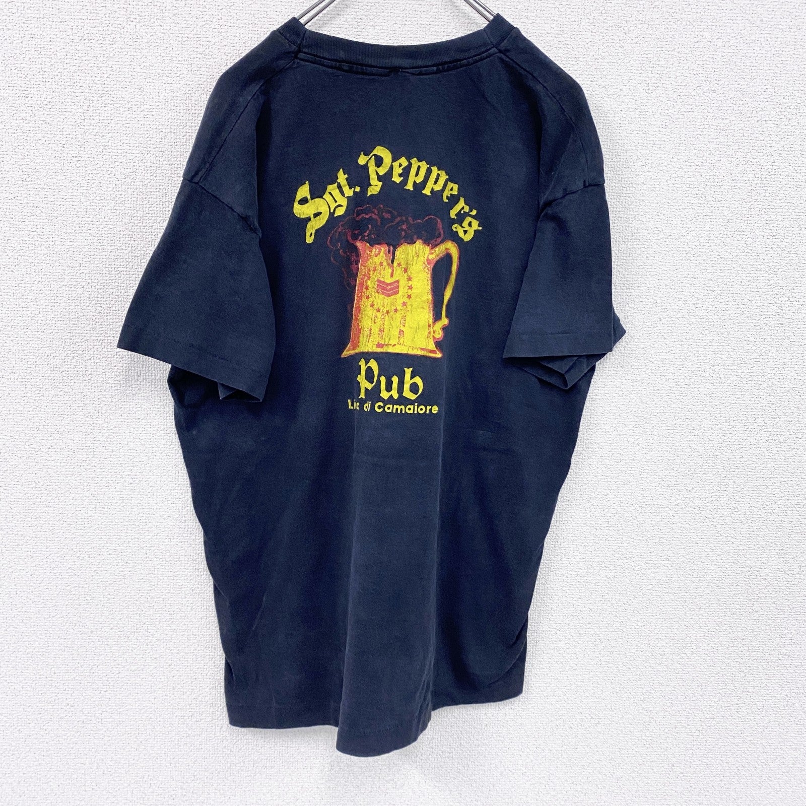 90s～　Sgt Peppers Cafe Bar　半袖プリントTシャツ　シングルステッチ　アーチプリント　3連プリント　黒　ブラック　　ヴィンテージ　古着