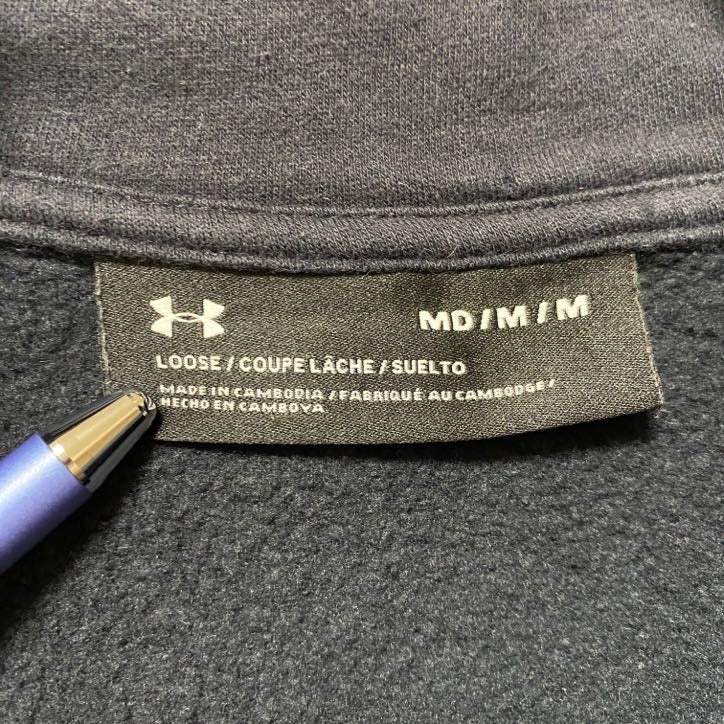 UNDER ARMOUR　アンダーアーマー　長袖ハーフジップスウェット　トレーナー　黒　ブラック　Mサイズ　古着