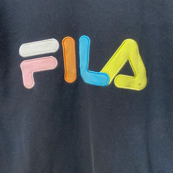 FILA　フィラ　スウェット/トレーナー　リブライン　デカロゴ　ワッペン　クルーネック　黒　ブラック　Sサイズ　古着