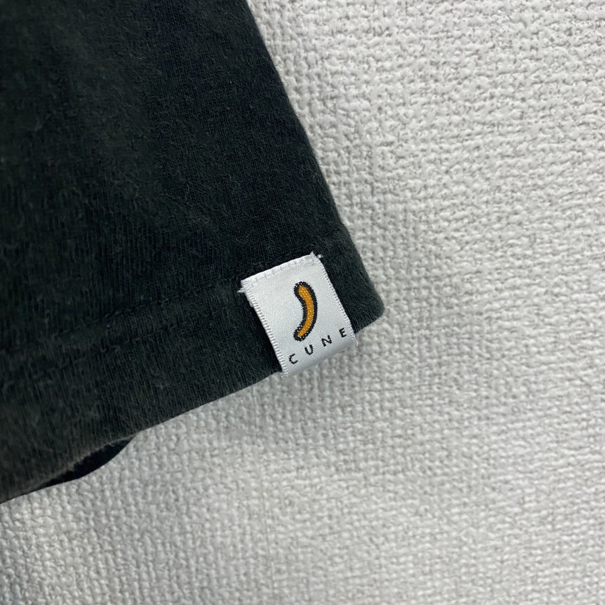 CUNE　キューン　うさぎ　半袖プリントTシャツ　黒　ブラック　Lサイズ　古着