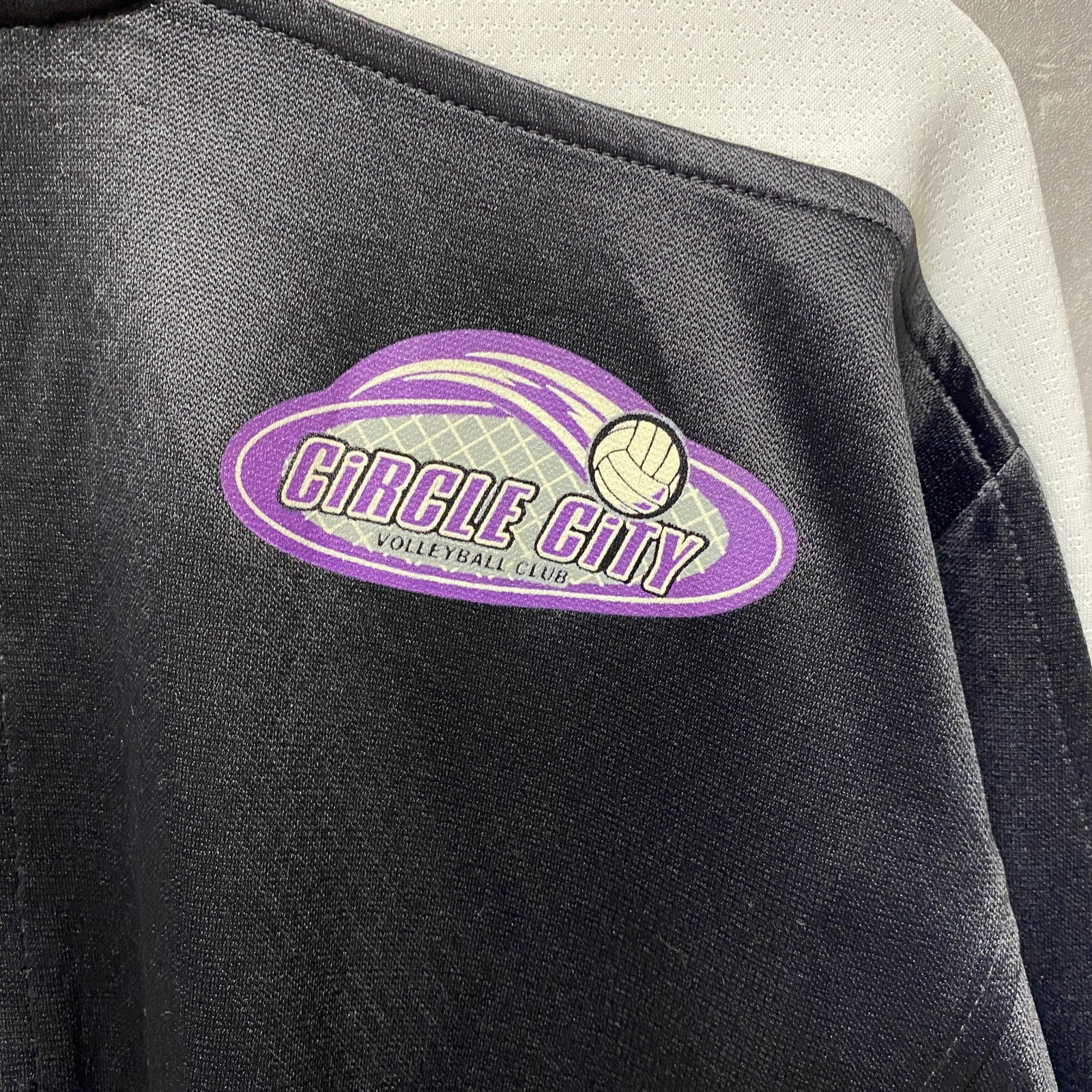 NIKE ナイキ　DRI-FIT　長袖トラックジャケット　ジャージ　スポーツウェア　ロゴ刺繍　バレーボール　黒　ブラック　古着