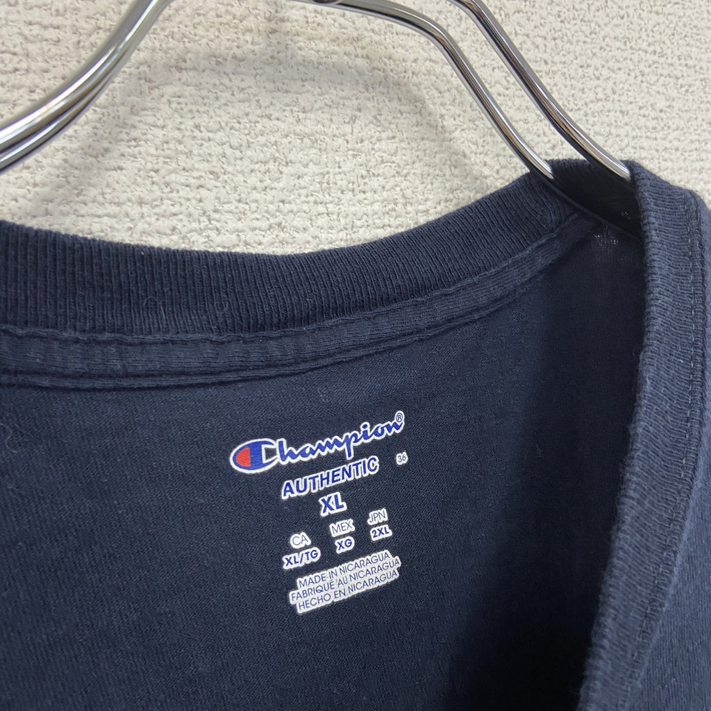 Champion　チャンピオン　半袖プリントTシャツ　デカロゴ　刺繍ロゴ　現行　紺　ネイビー　XLサイズ　古着