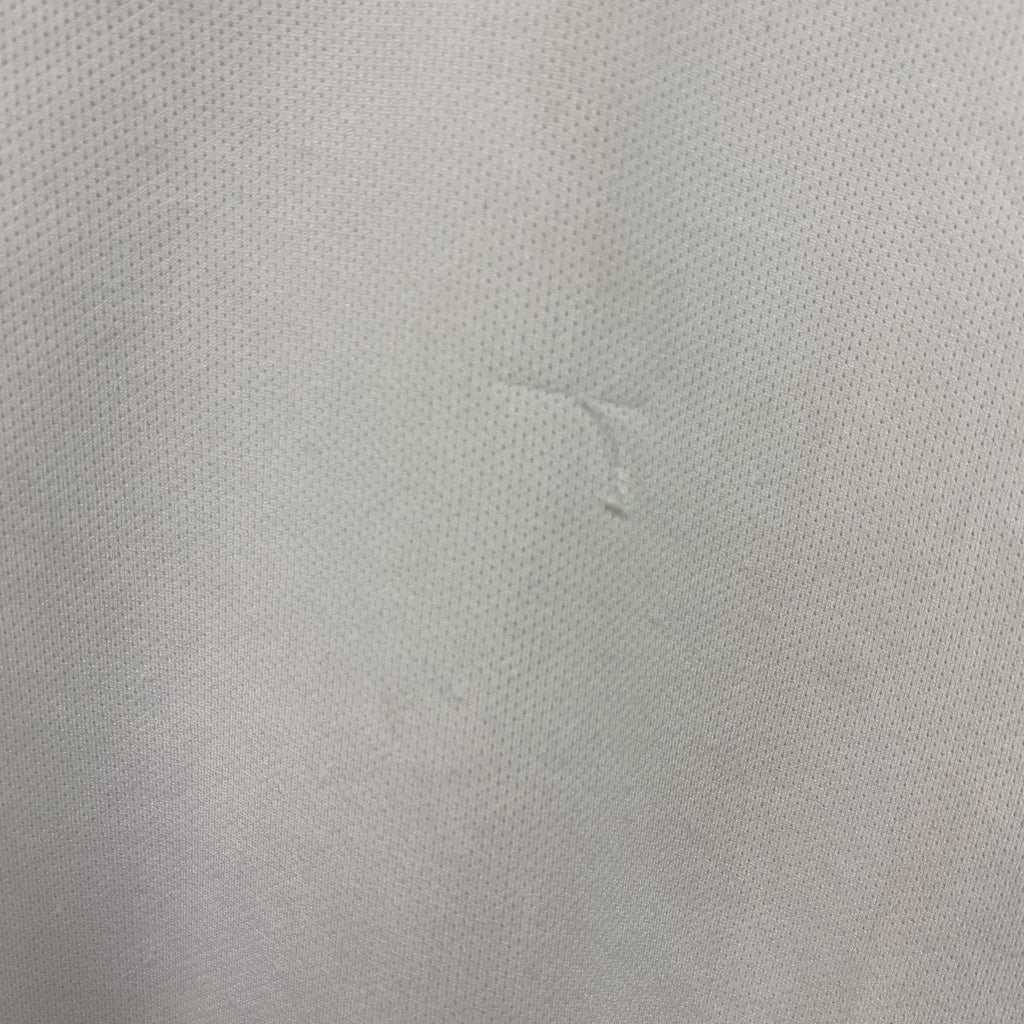 adidas　アディダス　レアルマドリード　半袖Tシャツ　ユニフォーム　白　ホワイト　Mサイズ　古着