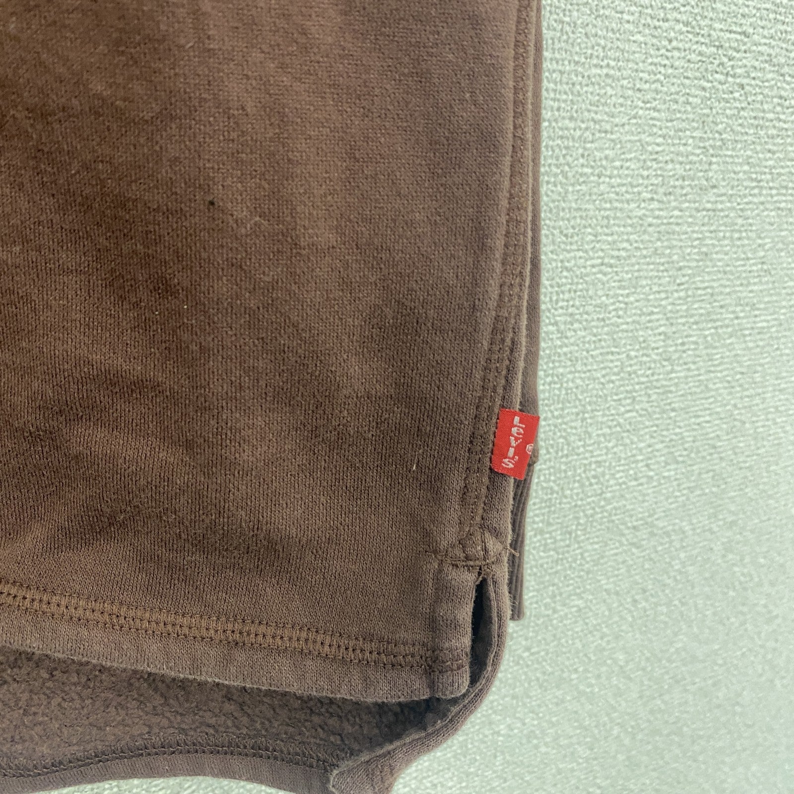 Levi’s　リーバイス　スウェット/トレーナー　前V　茶色　ブラウン　XLサイズ　古着