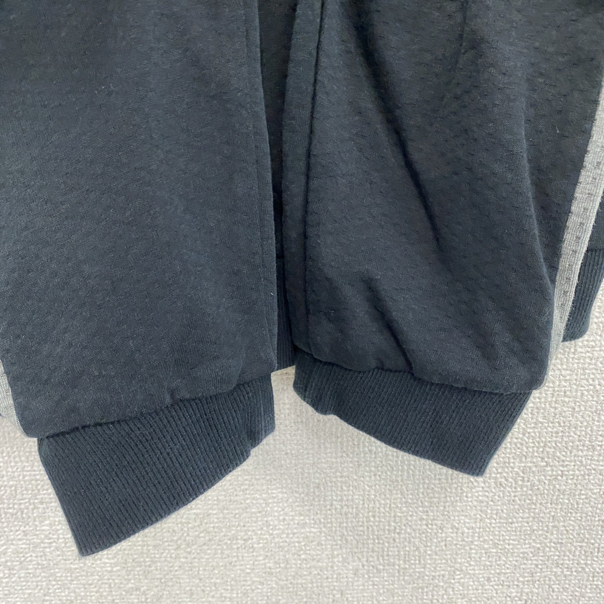 PUMA　プーマ　トラックジャケット/ジャージ　黒　ブラック　Lサイズ　古着