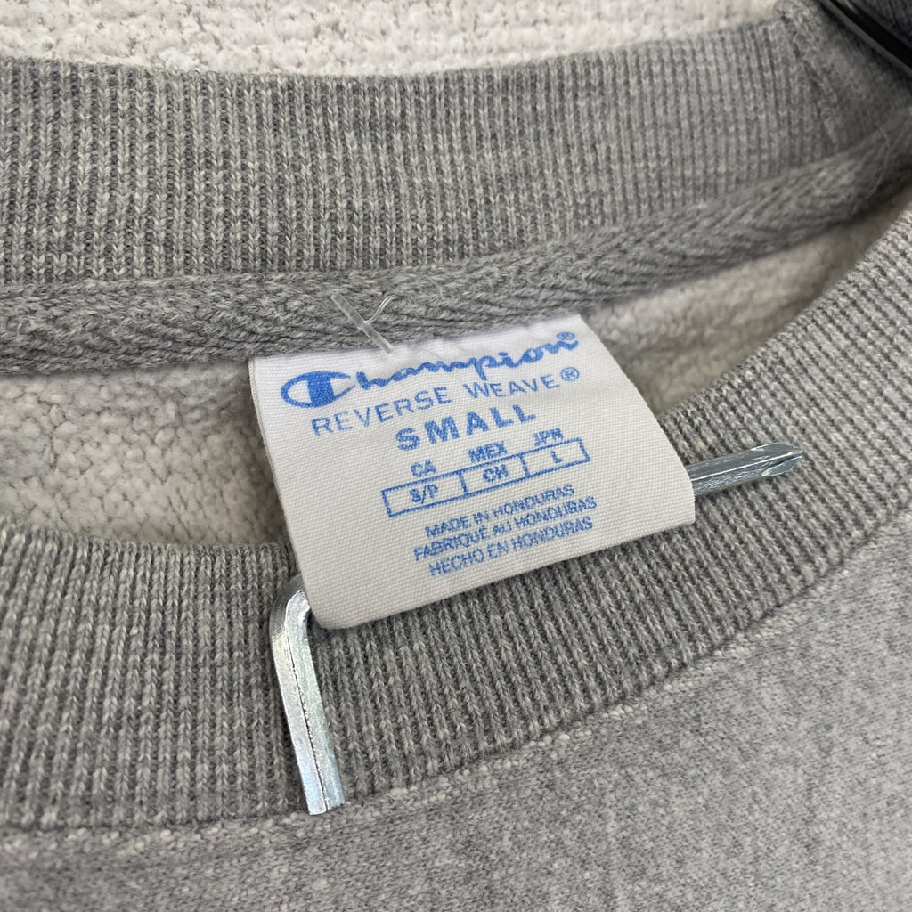 Champion　チャンピオン　リバースウィーブ　スウェット/トレーナー　ワッペン　刺繍ロゴ　現行　灰色　グレー　Sサイズ　古着