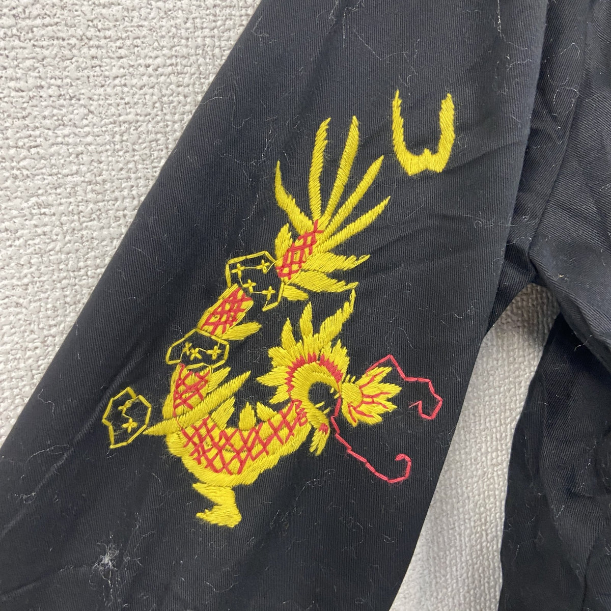 ベトジャン　ベトナムジャケット　スーベニアジャケット　ブルゾン　レプリカ　リメイク　刺繍　黒　ブラック　古着
