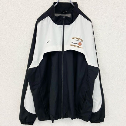 古着 used　NIKE ナイキ　長袖ナイロンジャケット　ワンポイントプリントアウター　ハイネック　ビックシルエット　XXLサイズ