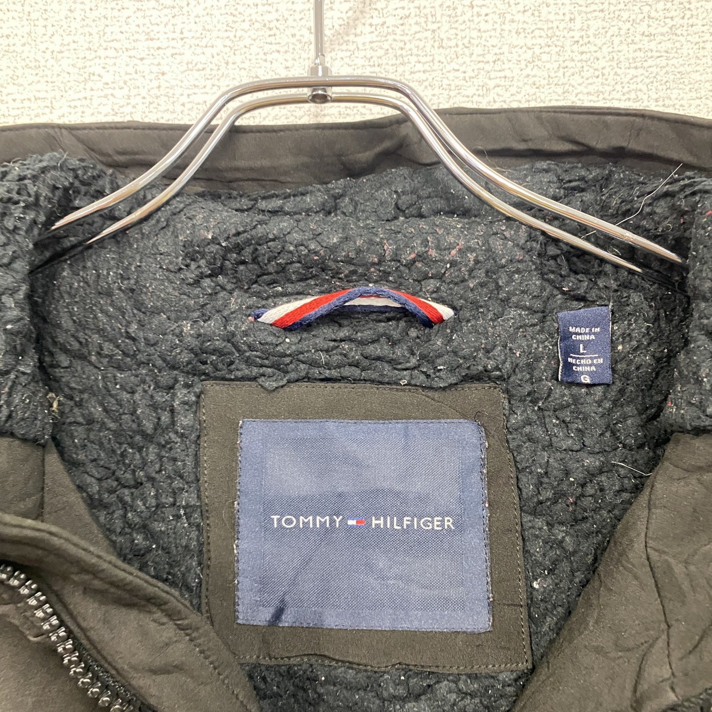 TOMMY HILFIGER　トミーヒルフィガー　フルジップジャケット　裏ボア　黒　ブラック　Lサイズ