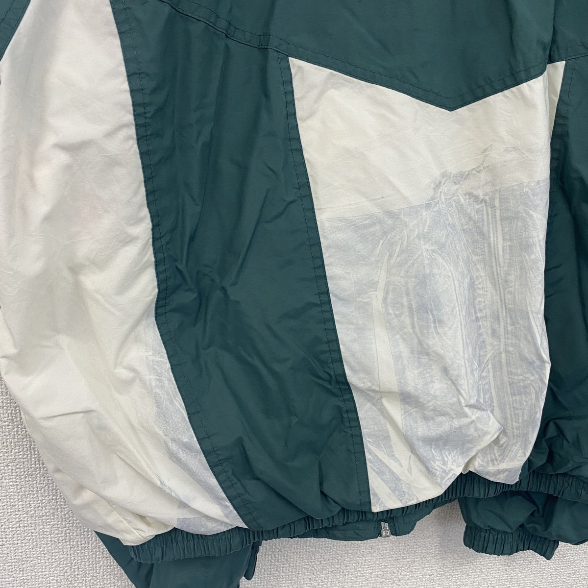 90s　Holloway　ホロウェイ　フルジップナイロンジャケット　ヴィンテージ　深緑　ディープグリーン　XLサイズ　古着