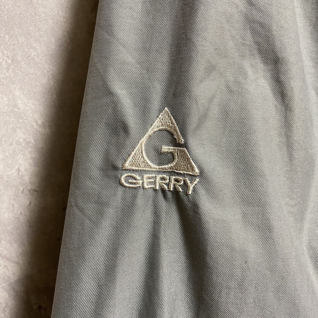 GERRY　ジェリー　長袖ロゴ刺繍マウンテンパーカー　アウター　ナイロンジャケット　青　ブルー　グレー　灰色　Mサイズ　古着