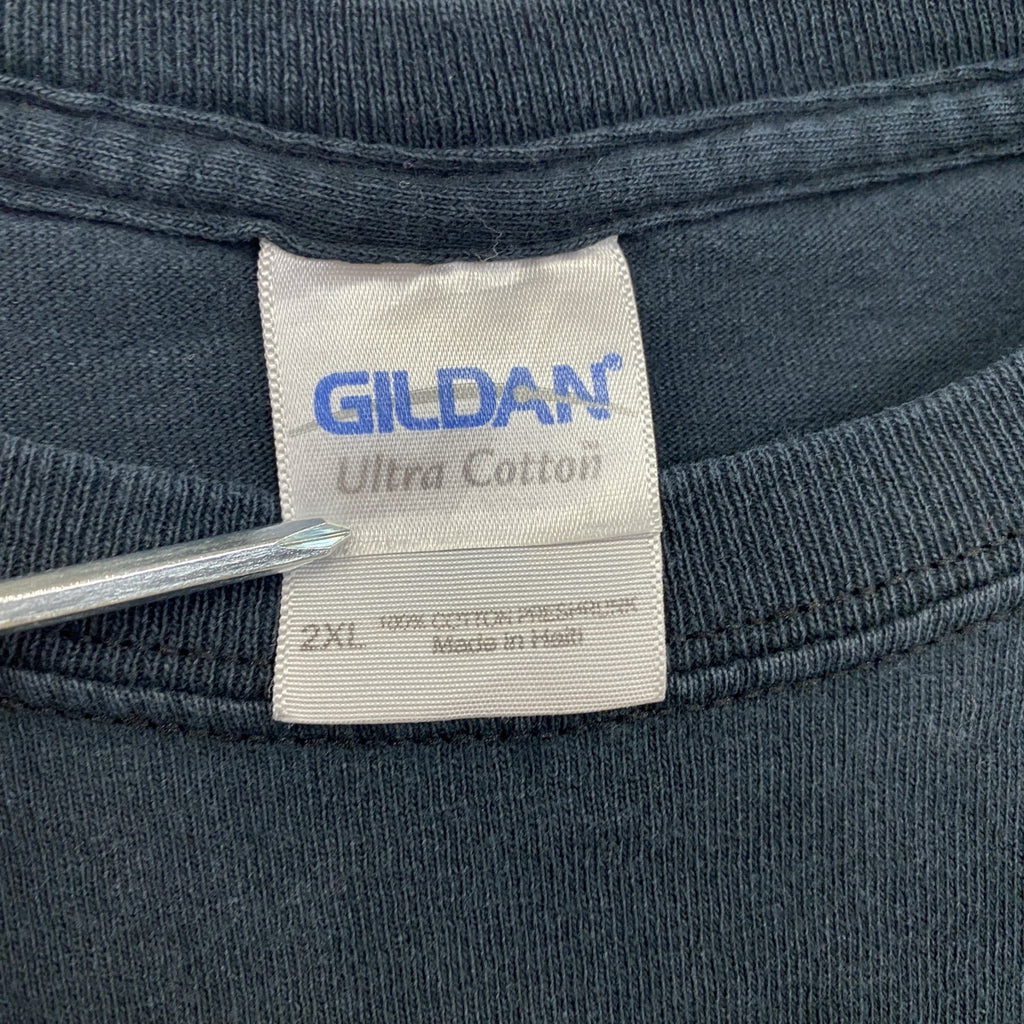 GILDAN　ギルダン　半袖Tシャツ　River Grill on the Tomoka　企業ロゴ　黒　ブラック　2XLサイズ　古着