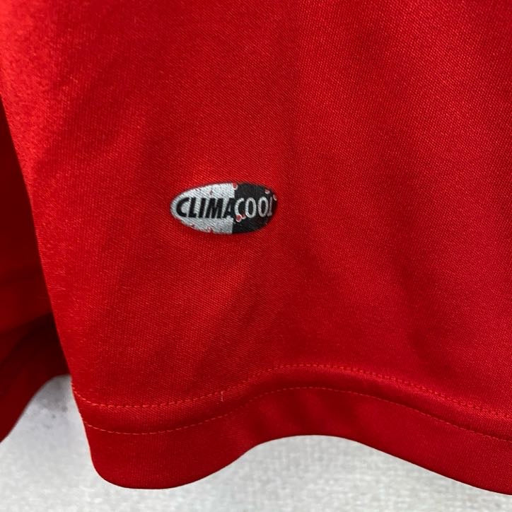 adidas　アディダス　半袖Tシャツ　ユニフォーム　赤　レッド　Oサイズ