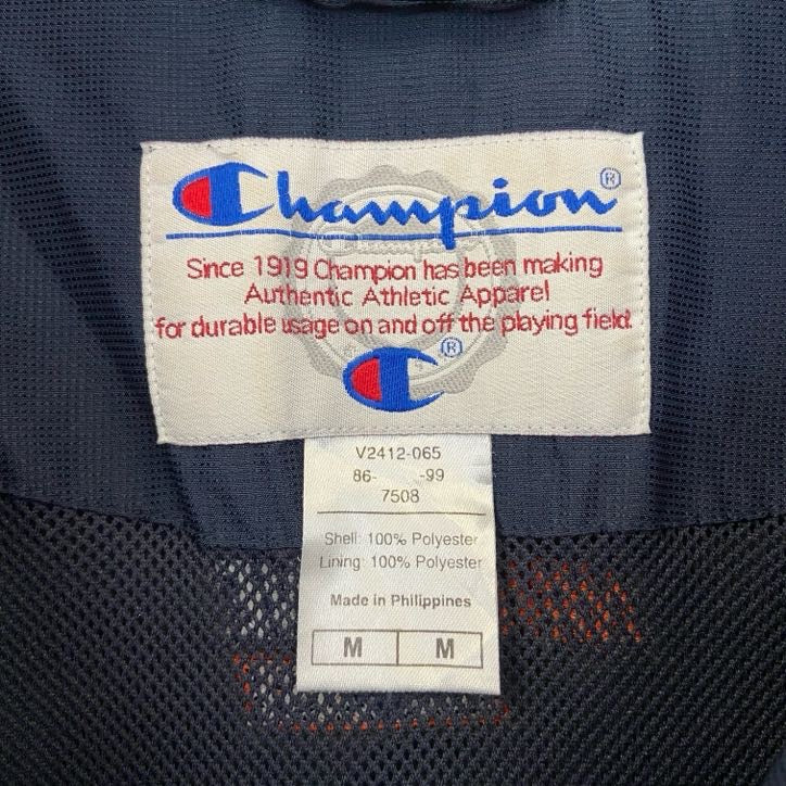Champion　チャンピオン　長袖ハーフジップナイロンジャケット　ワンポイント刺繍　ラクロス　Mサイズ　古着