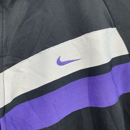 NIKE　ナイキ　トラックジャケット/ジャージ　刺繍ロゴ　バイカラー　黒　ブラック