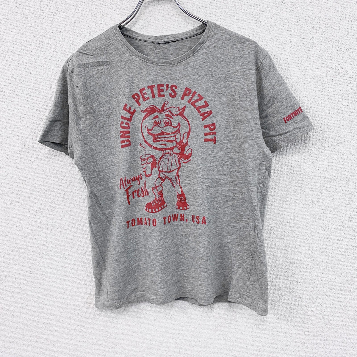FORTNITE　フォートナイト　トマトヘッド　半袖プリントゲームTシャツ　キャラT　アーチプリント　灰色　グレー　古着