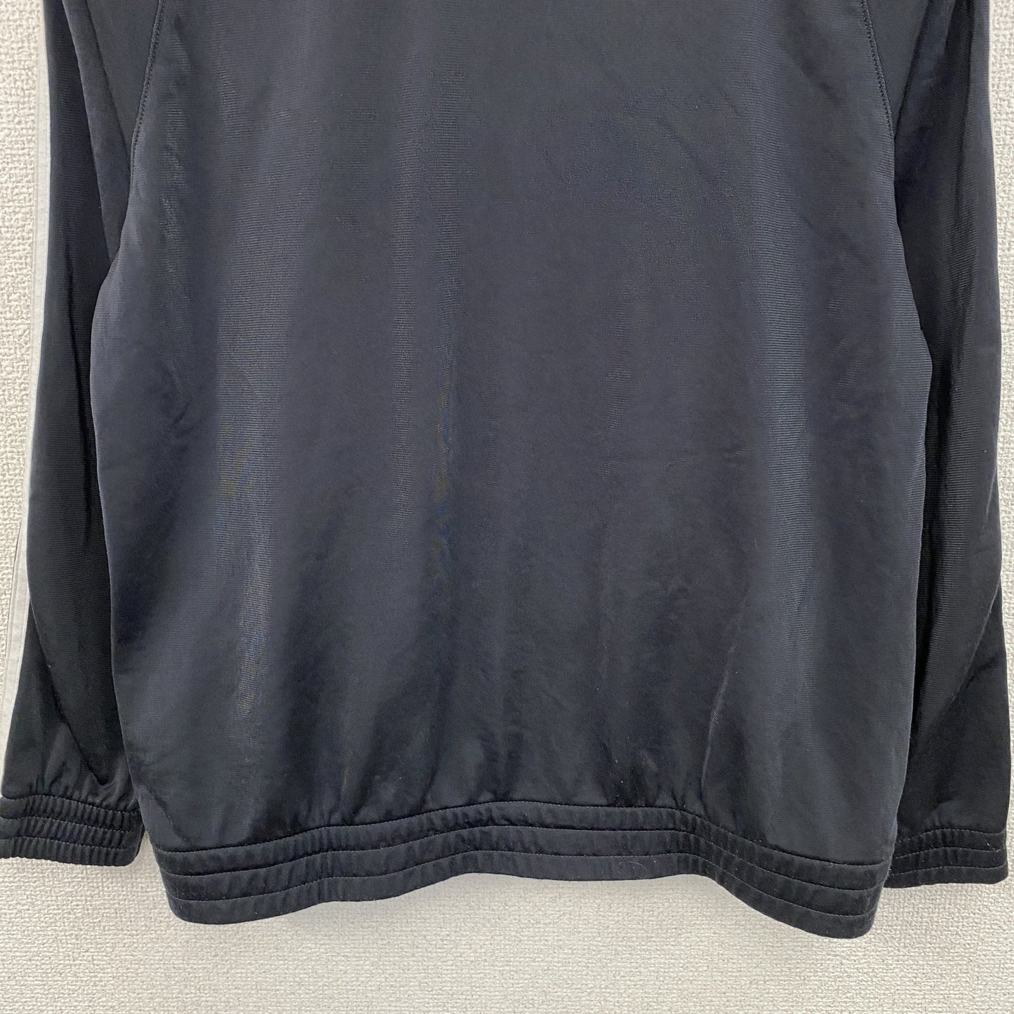 adidas　アディダス　トラックジャケット/ジャージ　パフォーマンスロゴ　黒　ブラック　