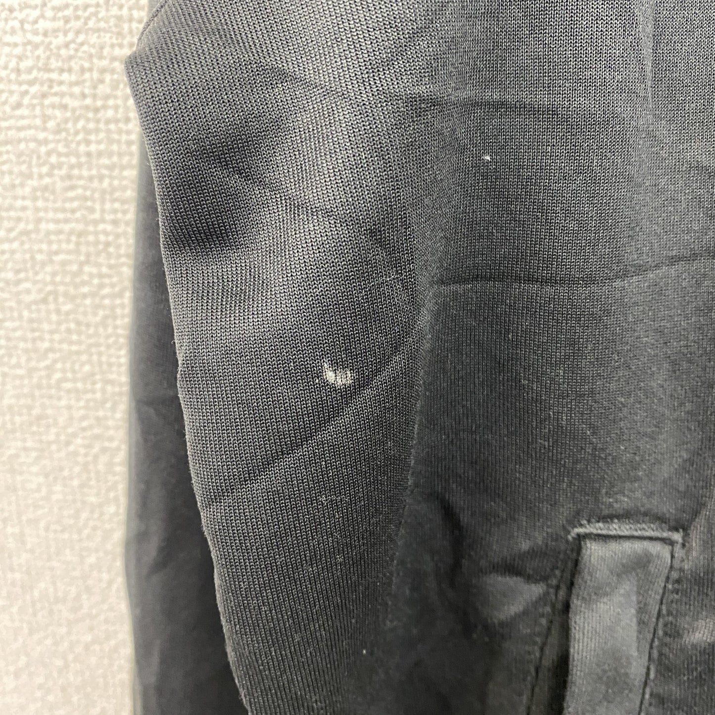 NIKE　ナイキ　トラックジャケット/ジャージ　刺繍ロゴ　バイカラー　黒　ブラック