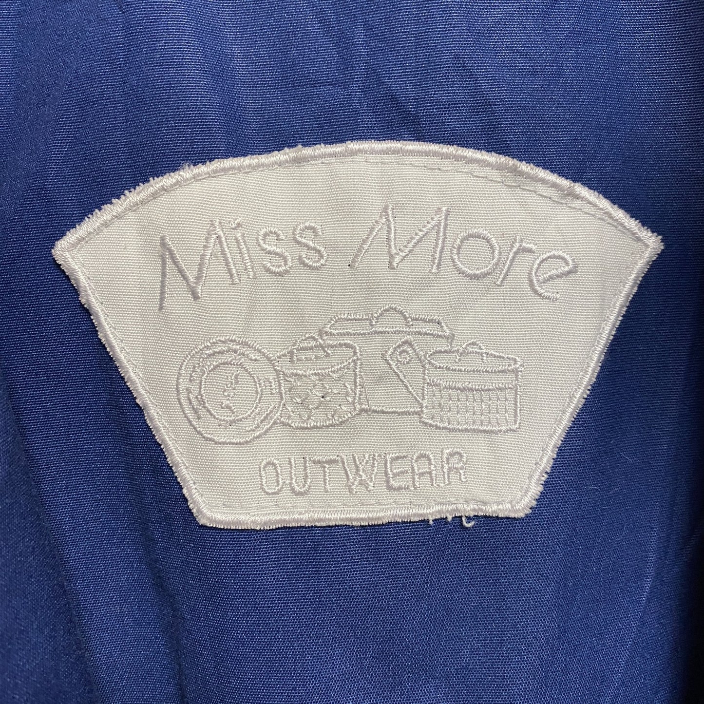 古着 used　Miss More　長袖ハイネックブルゾン　ジップアップジャンパー　紺　ネイビー　秋冬服　レトロ