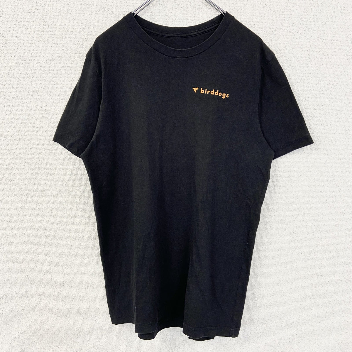 BIRDDOGS　半袖ワンポイントプリントTシャツ　バックプリント　グラフィックデザイン　黒　ブラック　古着