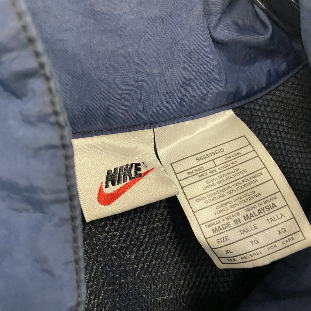 NIKE　ナイキ　フルジップナイロンジャケット　紺　ネイビー　XLサイズ　古着