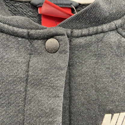 NIKE　ナイキ　スウェットボタンスタジャン　ブルゾン　黒　ブラック　Sサイズ