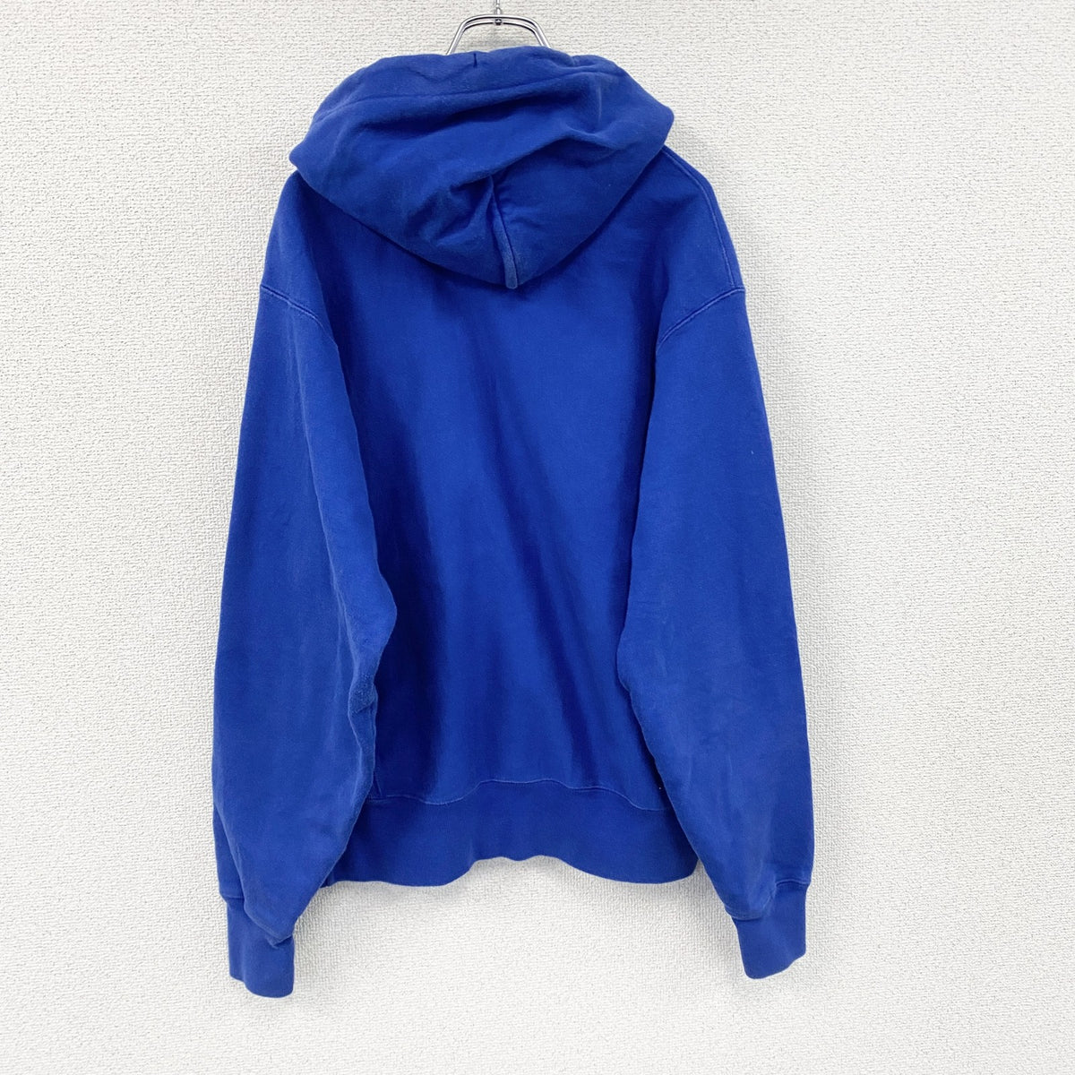 Champion　チャンピオン　リバースウィーブ　スウェットパーカー/フーディー　刺繍ロゴ　ワンポイント　現行　青　ブルー　Mサイズ トレーナー スウェットトップス フード付き 古着