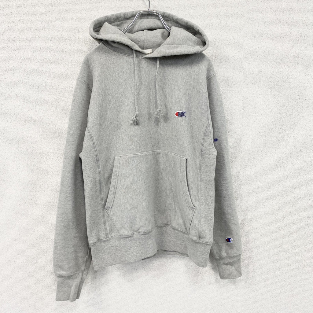 Champion　チャンピオン　リバースウィーブ　スウェットパーカー/フーディー　刺繍ロゴ　ワンポイント　現行　灰色　グレー　Sサイズ　古着