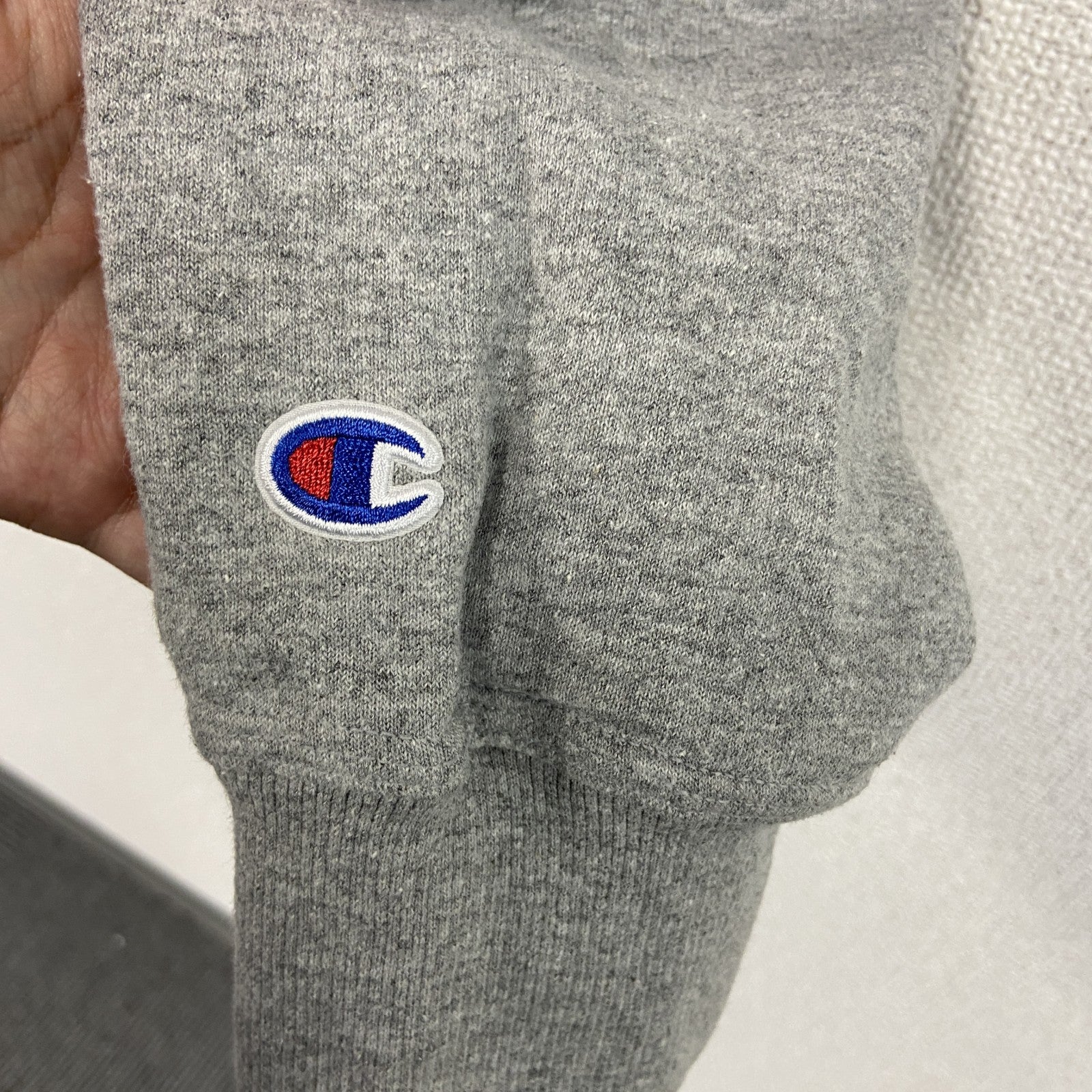 champion　チャンピオン　スウェットパーカー/フーディー　チェック柄　デカロゴ　現行　灰色　グレー　Lサイズ　古着