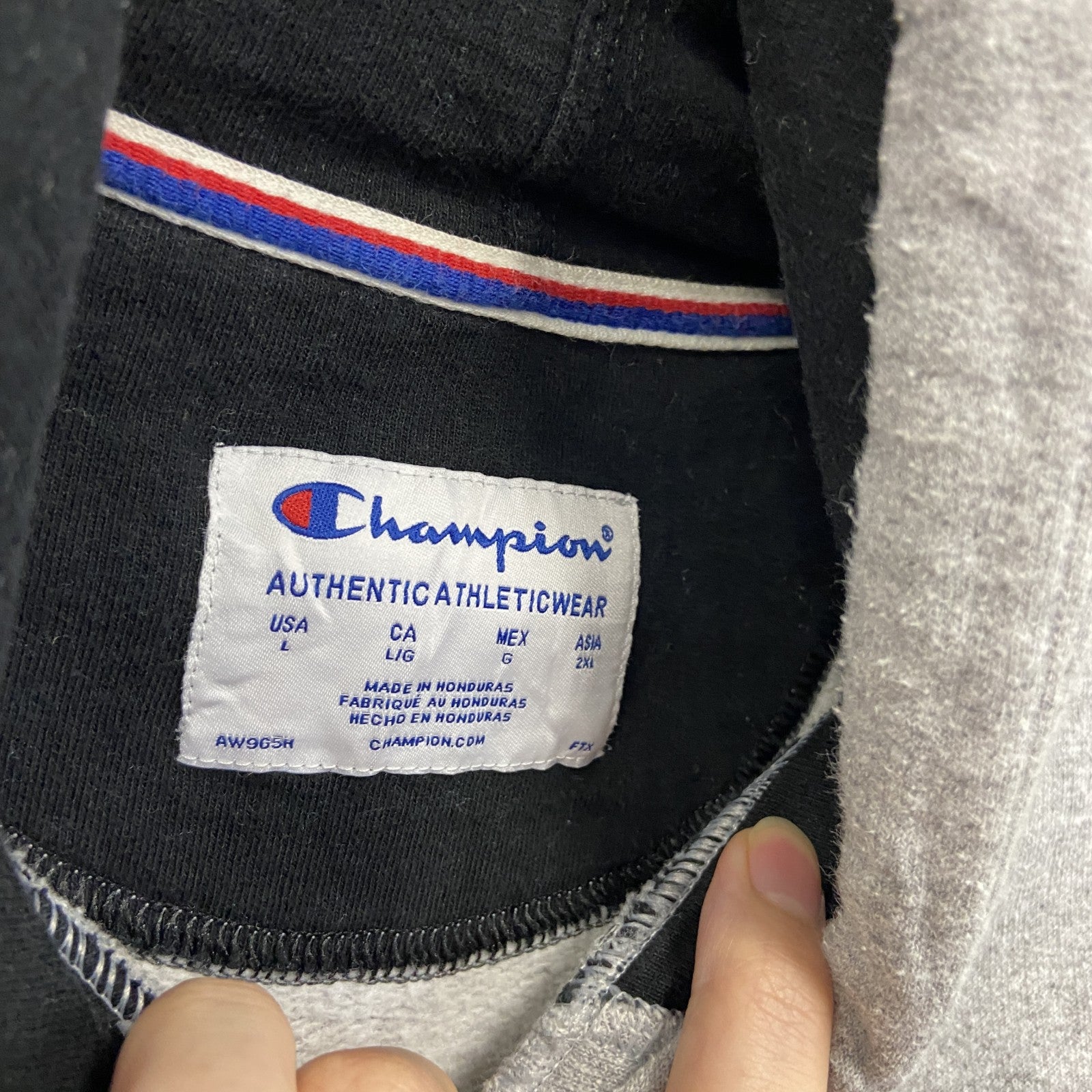 champion　チャンピオン　スウェットパーカー/フーディー　チェック柄　デカロゴ　現行　灰色　グレー　Lサイズ　古着