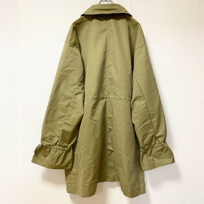 古着 used　TIGER OF SWEDEN　タイガーオブスウェーデン　長袖ハイネックブルゾン　無地ジャンパー　ベージュ　秋冬服