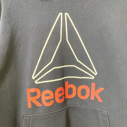 古着 used　Reebok　リーボック　長袖フロントビッグプリントパーカー　スウェットプルオーバー　紺　ネイビー　秋冬服