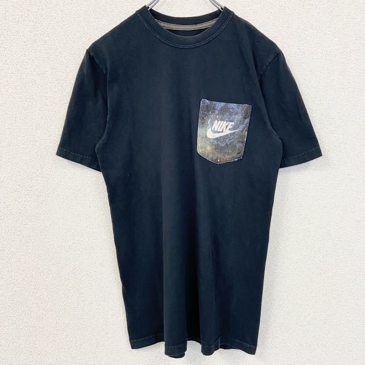NIKE　ナイキ　半袖ロゴプリントTシャツ　胸ポケット　クルーネック　黒　ブラック　春夏服　Sサイズ　古着