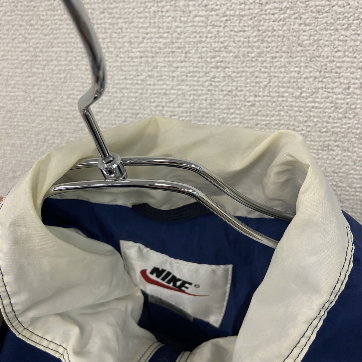 NIKE　ナイキ　ナイロンプルオーバージャケット/ハーフジップジャケット　トライカラー　Mサイズ　古着