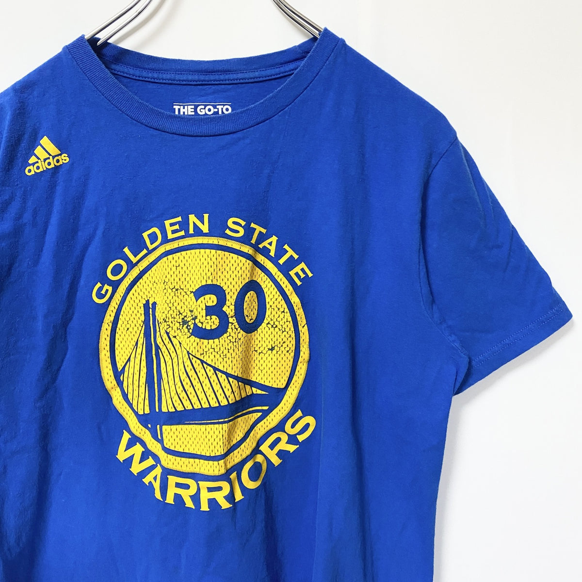 Adidas　アディダス　半袖クルーネックデザインプリントTシャツ　青　ブルー　GOLDEN WARRIORS　Mサイズ　古着