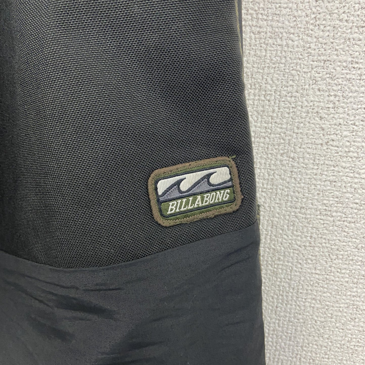 90s　Billabong　ナイロンパンツ　スキーウェア　ヴィンテージ　ファスナーポケット　黒　ブラック　Lサイズ