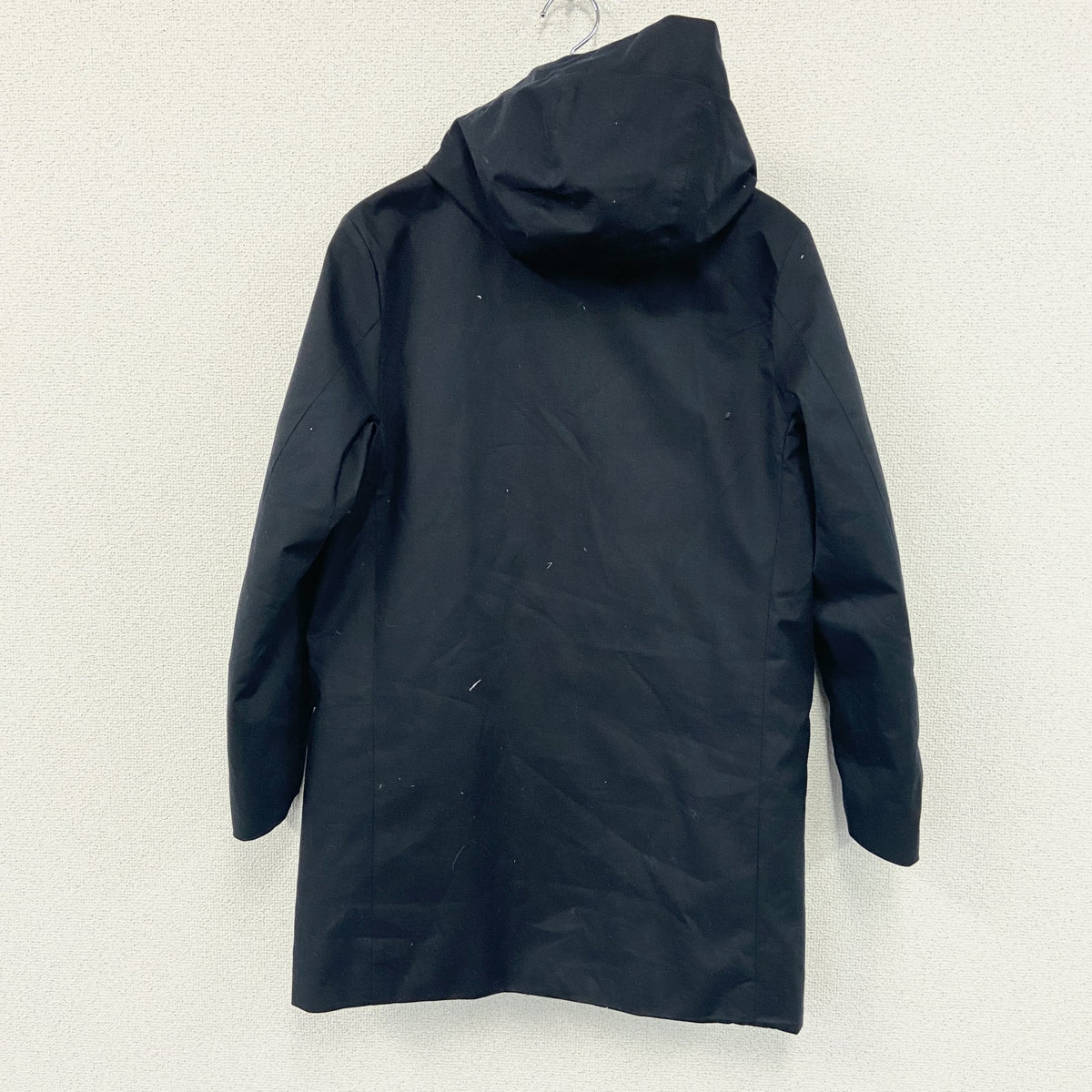 UNIQLO　ユニクロ　ハイブリッドダウンコート　黒　ブラック　Sサイズ　古着