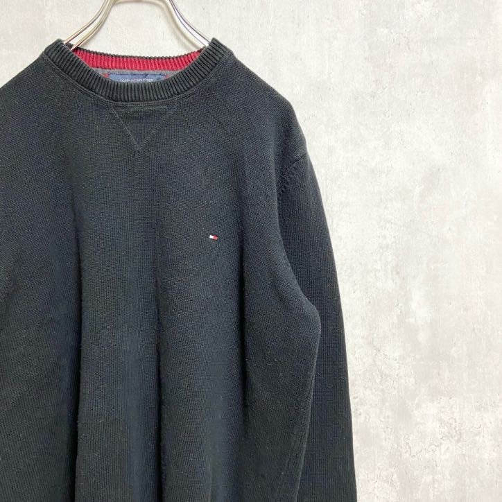 古着　used　TOMMYHILFIGER　トミーヒルフィガー　ワンポイント刺繍ニット　セーター　クルーネック　ブラック　Lサイズ