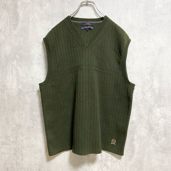 古着　used　TOMMYHILFIGER　トミーヒルフィガー　ワンポイント刺繍ニットベスト　Vネック　緑　グリーン　XLサイズ