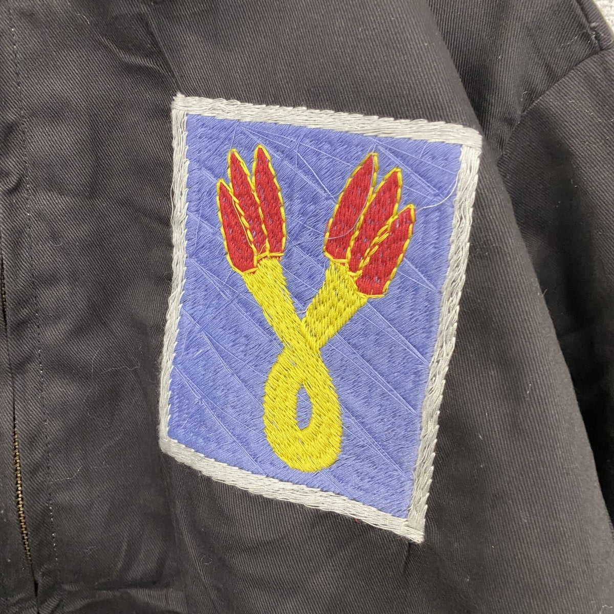 ベトジャン　ベトナムジャケット　スーベニアジャケット　ブルゾン　レプリカ　リメイク　刺繍　黒　ブラック メンズ 古着
